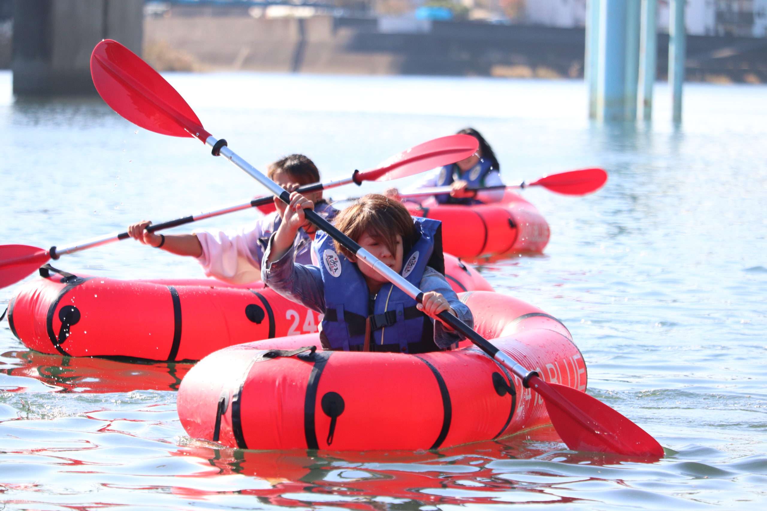 パックラフト　体験中の様子